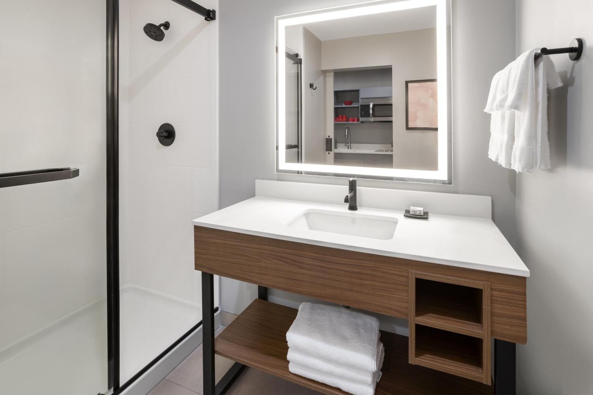 Hawthorn Extended Stay By Wyndham Williston Burlington Zewnętrze zdjęcie